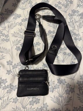 Black Crossbody Card Wallet with Detachable Strap